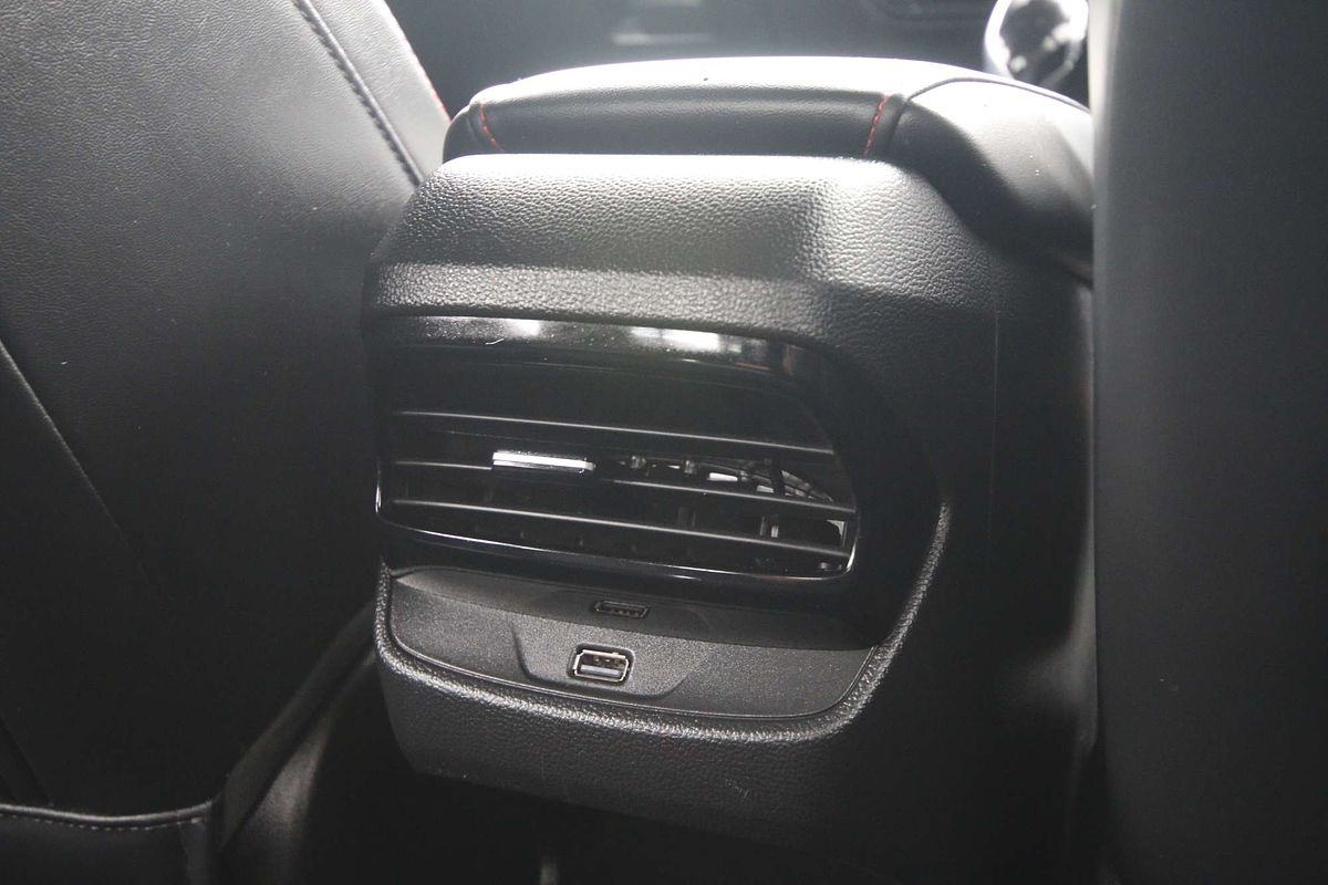 2023 MG MG5 Essence