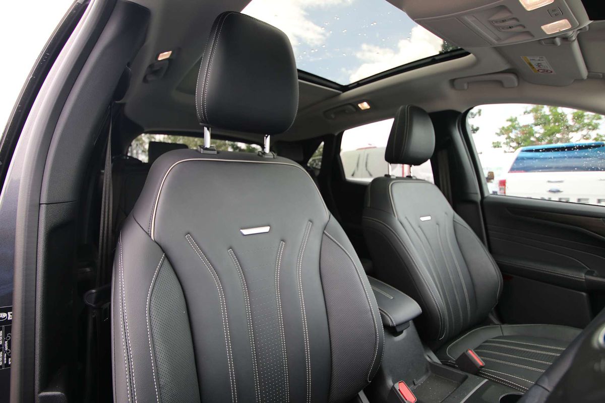 2022 Ford Escape Vignale ZH