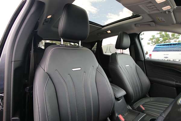 2022 Ford Escape Vignale ZH