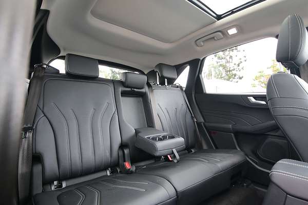 2022 Ford Escape Vignale ZH