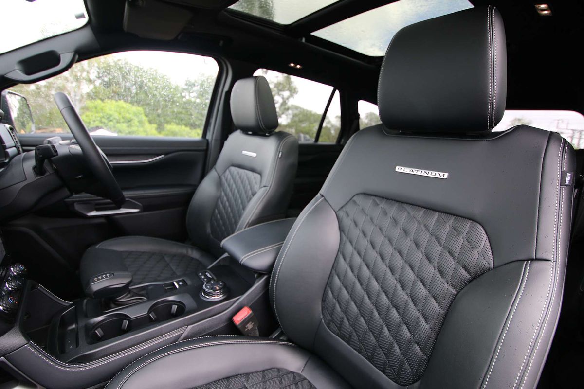 2024 Ford Everest Platinum