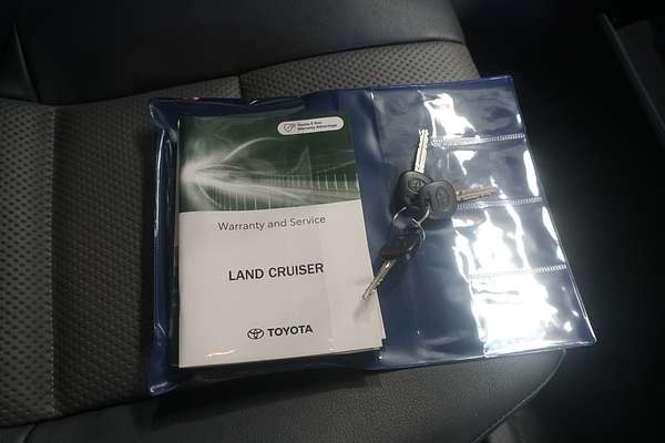 2024 Toyota Landcruiser Workmate Troopcarrier VDJL78R