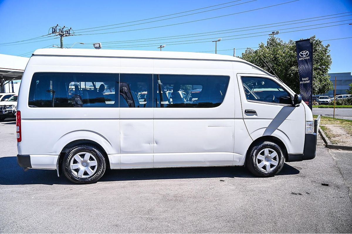 2017 Toyota Hiace Commuter KDH223R