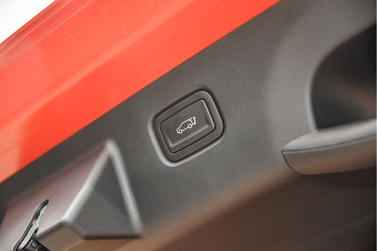 2024 Hyundai Kona Premium N Line SX2.V2