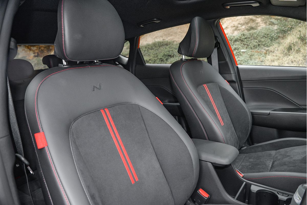 2024 Hyundai Kona Premium N Line SX2.V2