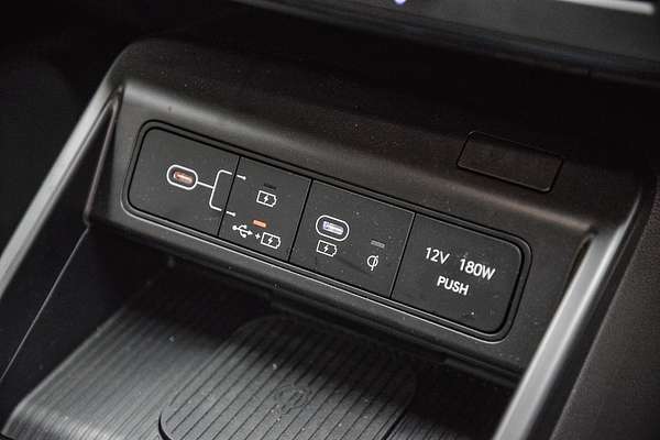 2024 Hyundai Kona Premium N Line SX2.V2