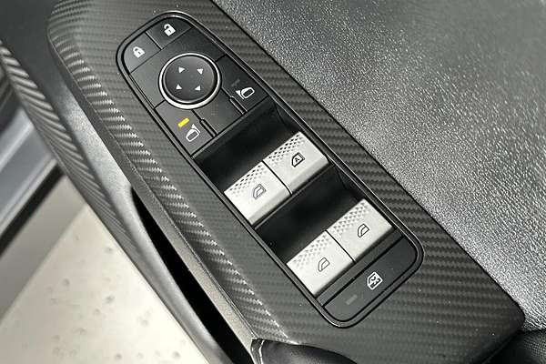 2022 Mitsubishi Outlander ES ZM