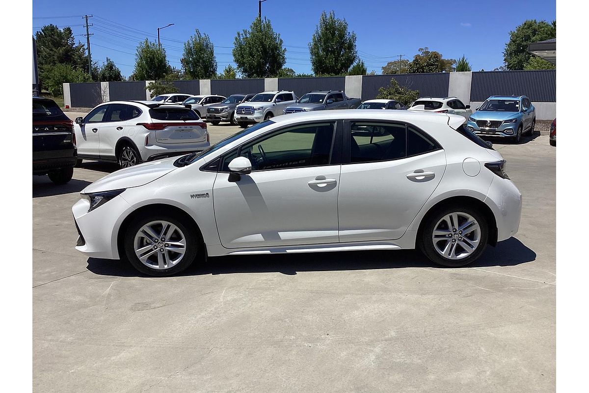 2021 Toyota Corolla Ascent Sport Hybrid ZWE211R