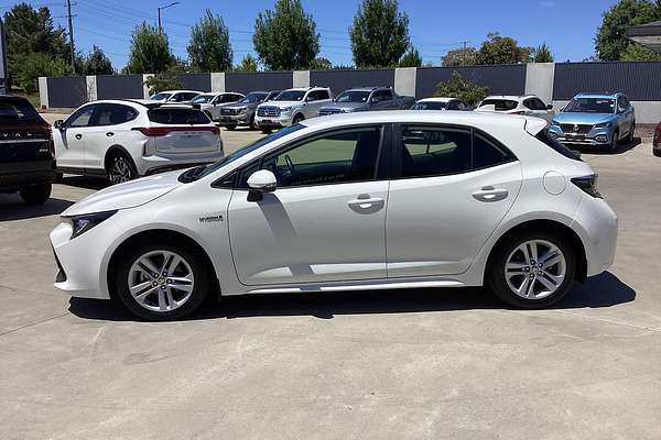 2021 Toyota Corolla Ascent Sport Hybrid ZWE211R
