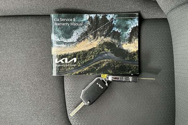 2022 Kia Carnival S KA4