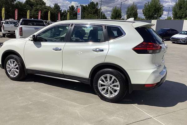 2022 Nissan X-TRAIL ST T32