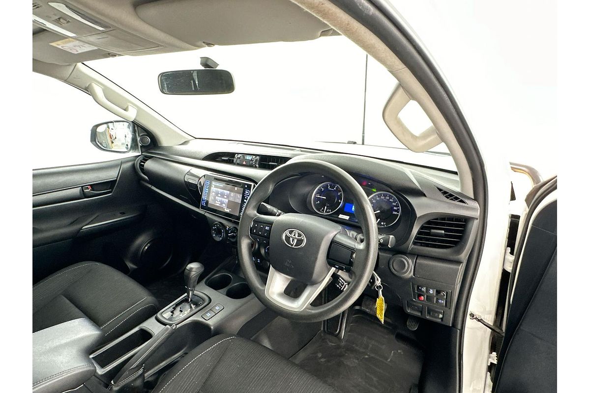 2019 Toyota Hilux SR GUN126R 4X4
