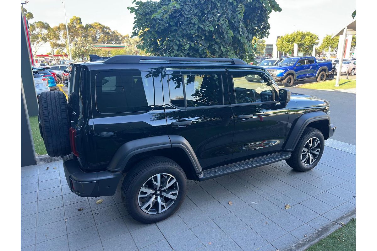 2023 GWM Tank 300 Ultra Hybrid P01