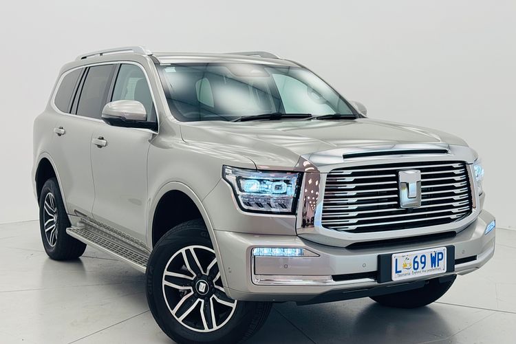 2024 GWM Tank 500 Lux Hybrid P03