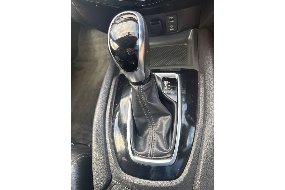 2017 Nissan X-TRAIL ST-L T32