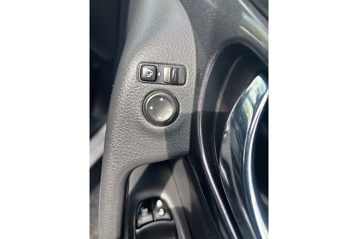 2017 Nissan X-TRAIL ST-L T32