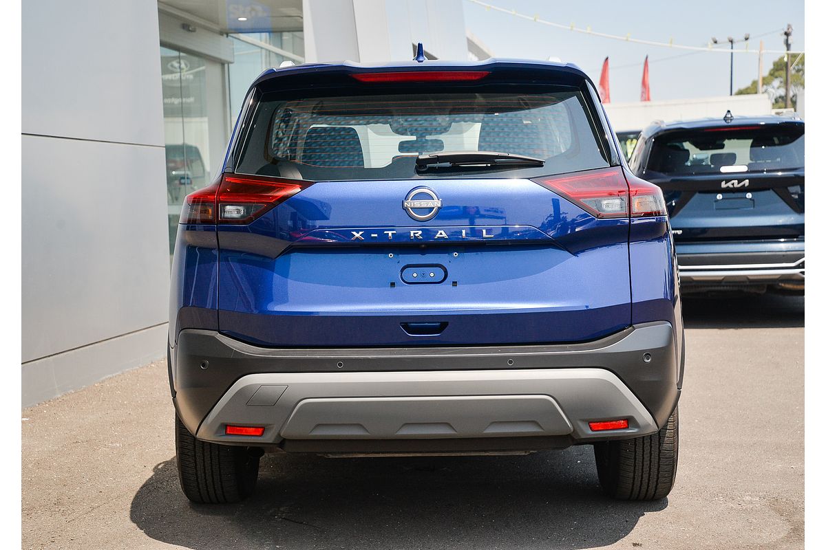 2024 Nissan X-TRAIL ST T33