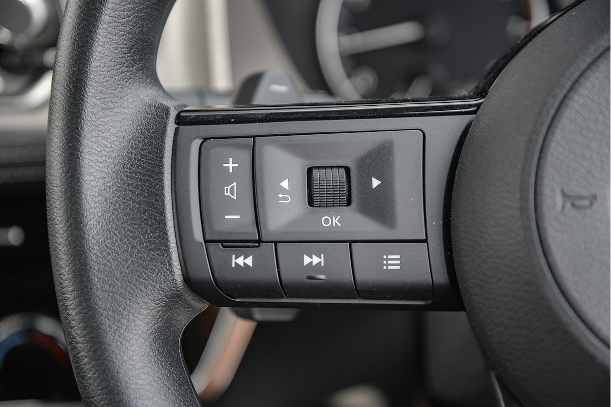 2024 Nissan X-TRAIL ST T33