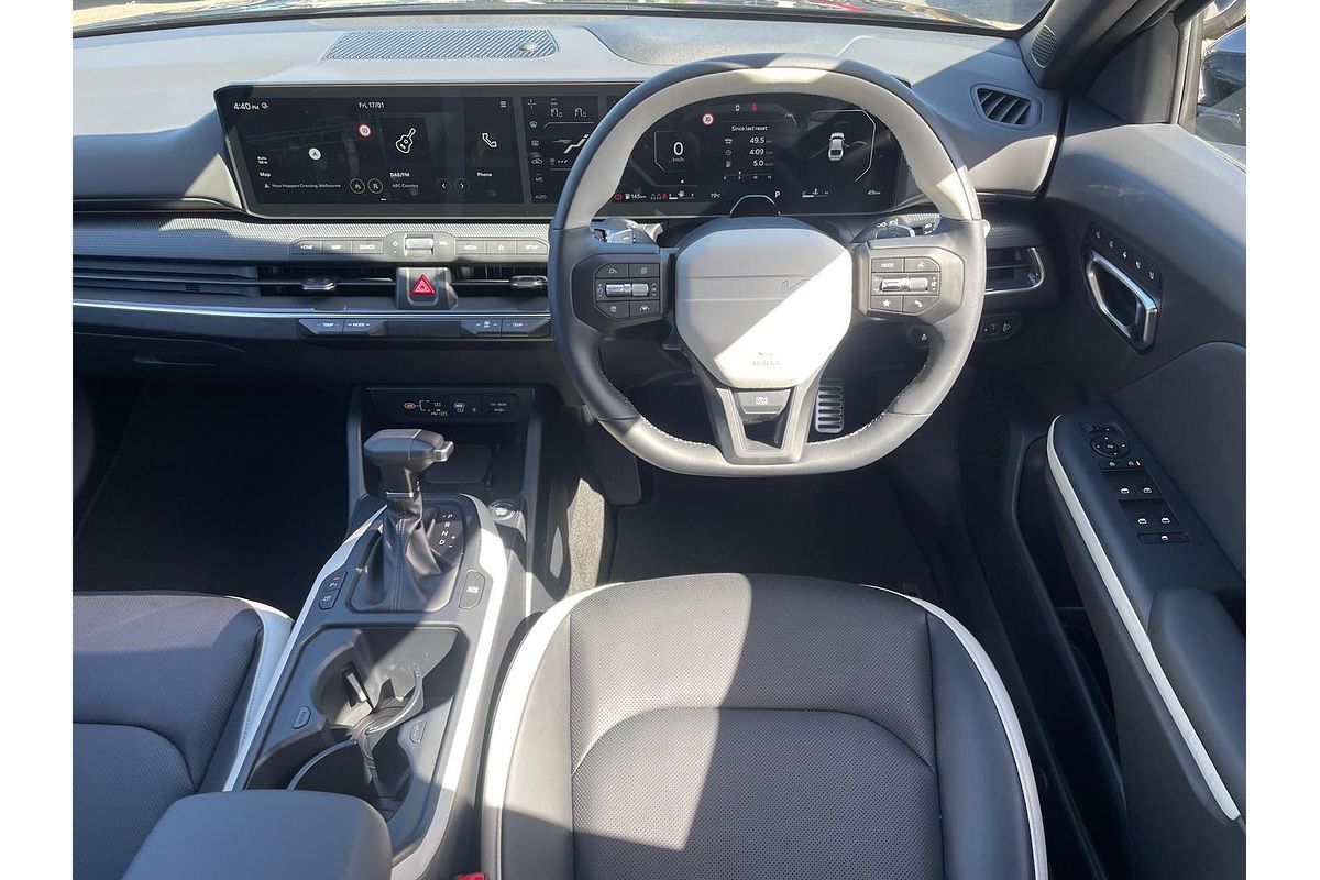 2025 Kia K4 GT-Line CL4m