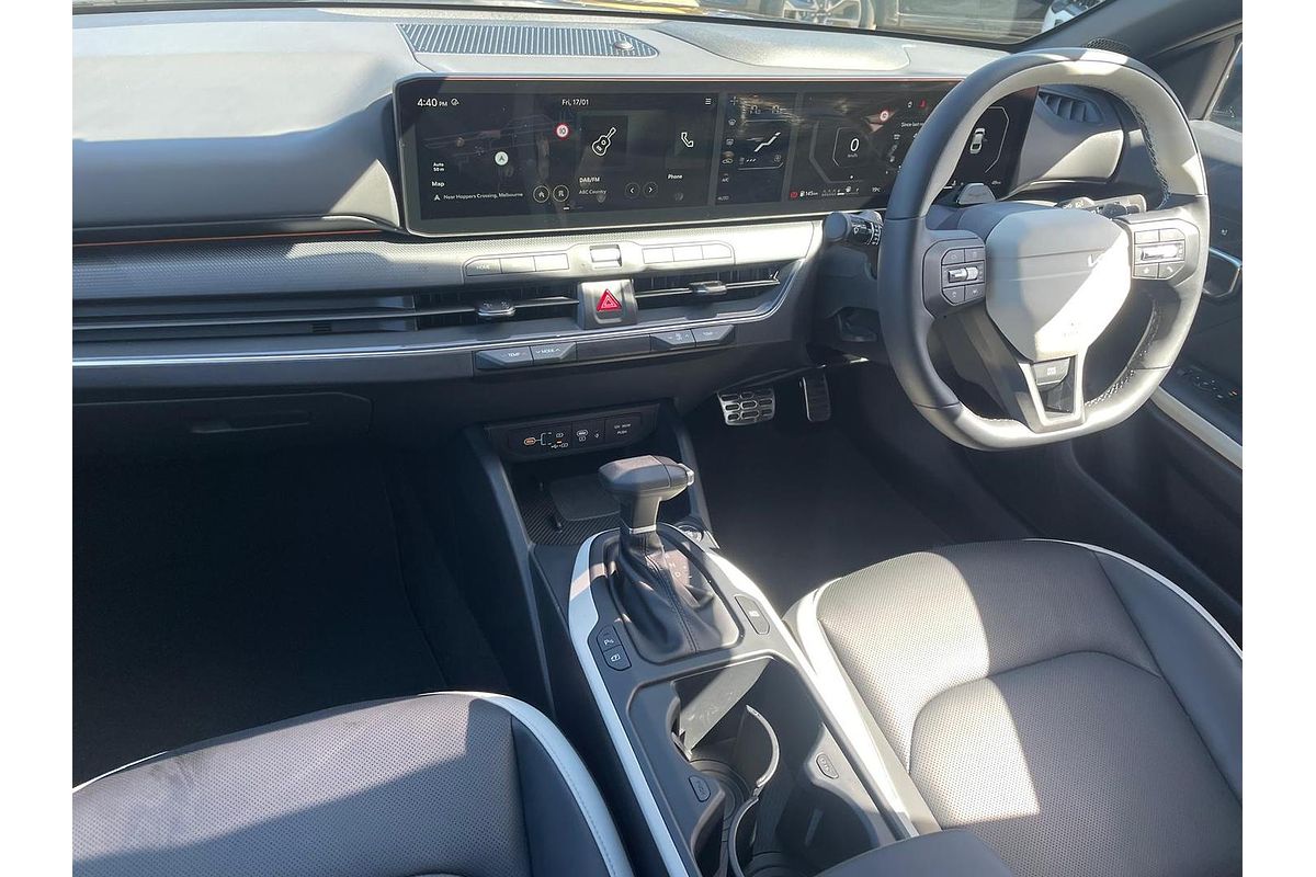 2025 Kia K4 GT-Line CL4m