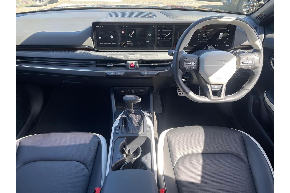 2025 Kia K4 GT-Line CL4m