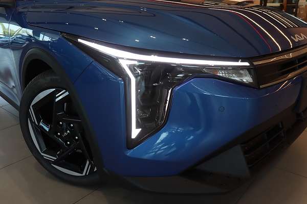 2024 Kia K4 Sport+ CL4m