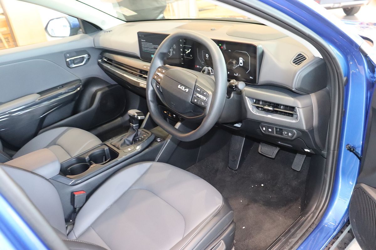 2024 Kia K4 Sport+ CL4m