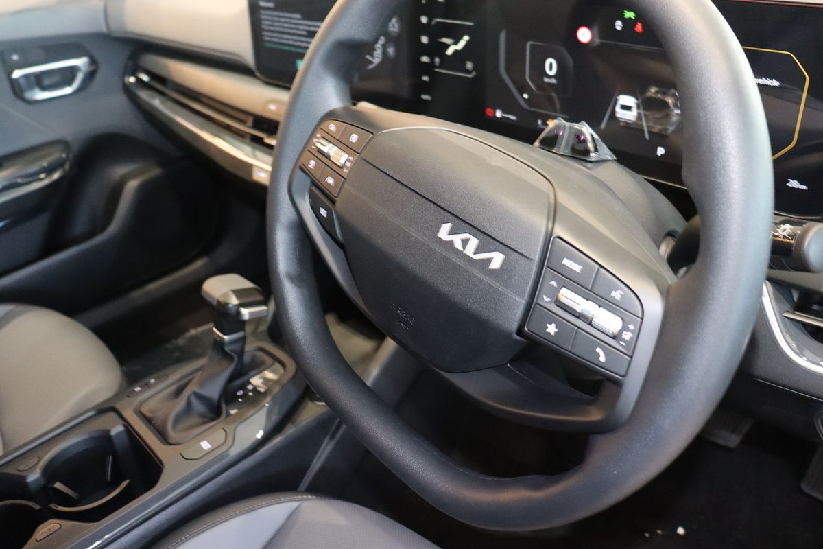 2024 Kia K4 Sport+ CL4m