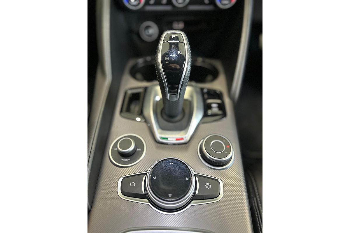 2021 Alfa Romeo Giulia Sport Series 2