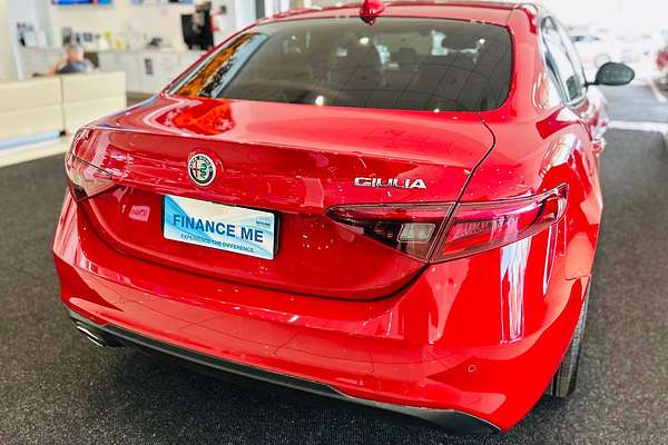2021 Alfa Romeo Giulia Sport Series 2