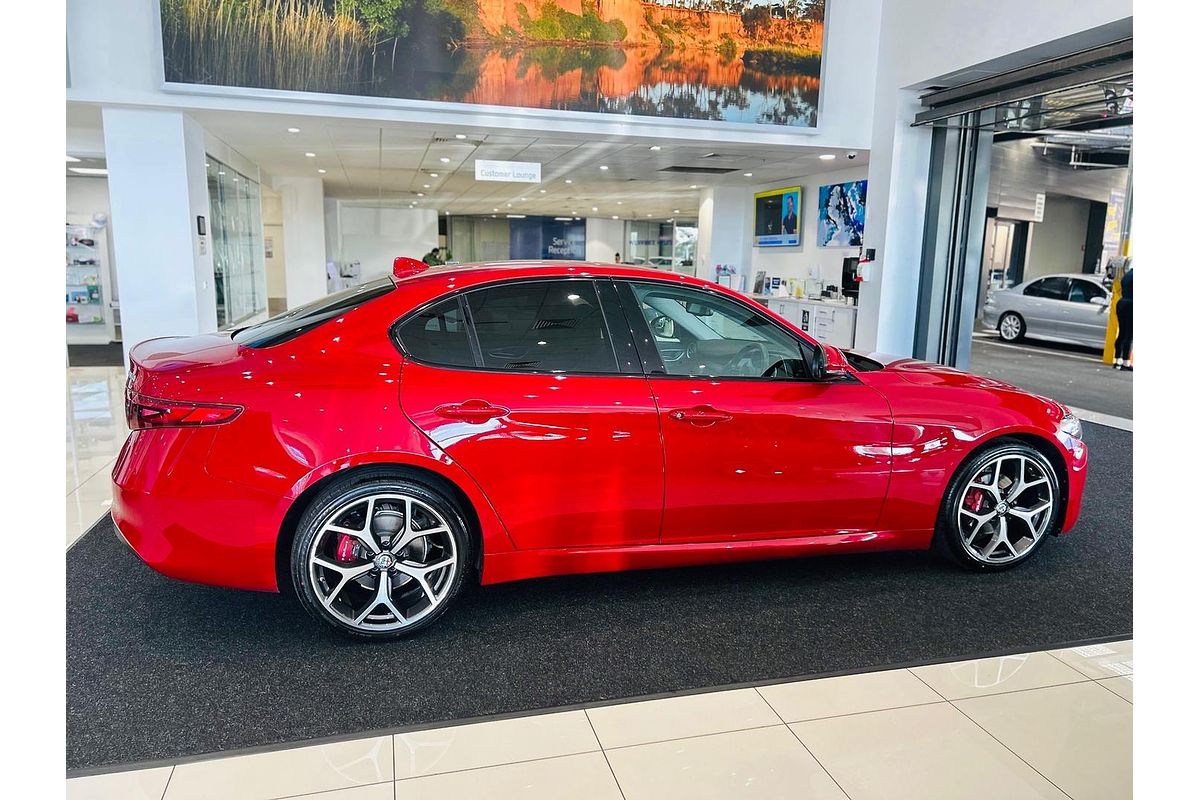 2021 Alfa Romeo Giulia Sport Series 2