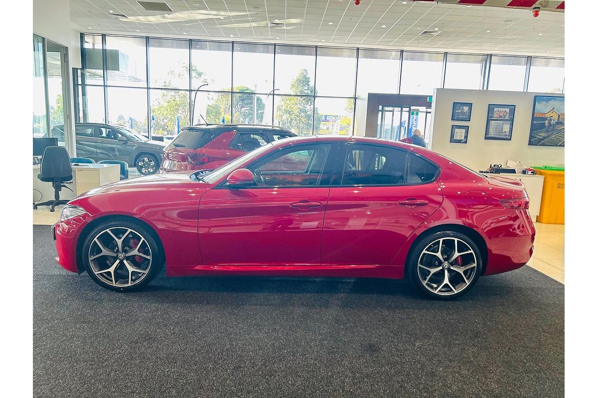 2021 Alfa Romeo Giulia Sport Series 2