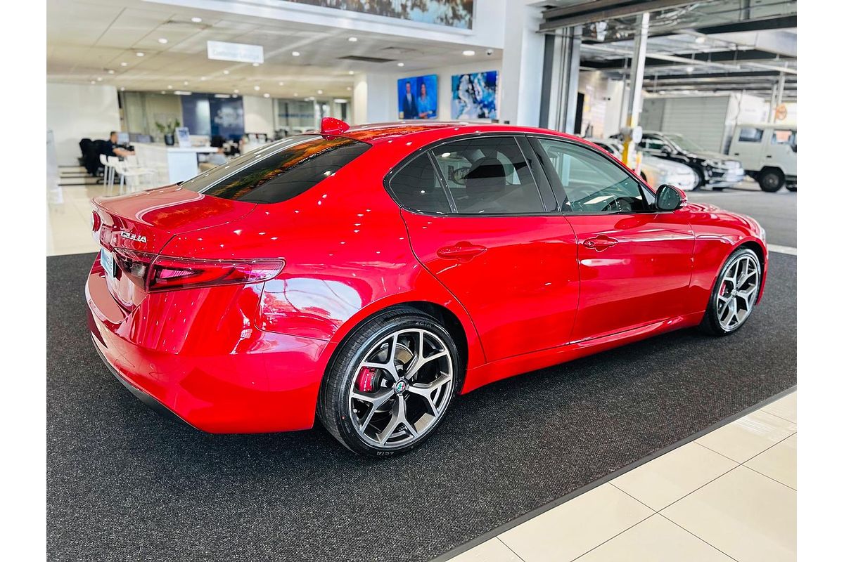 2021 Alfa Romeo Giulia Sport Series 2