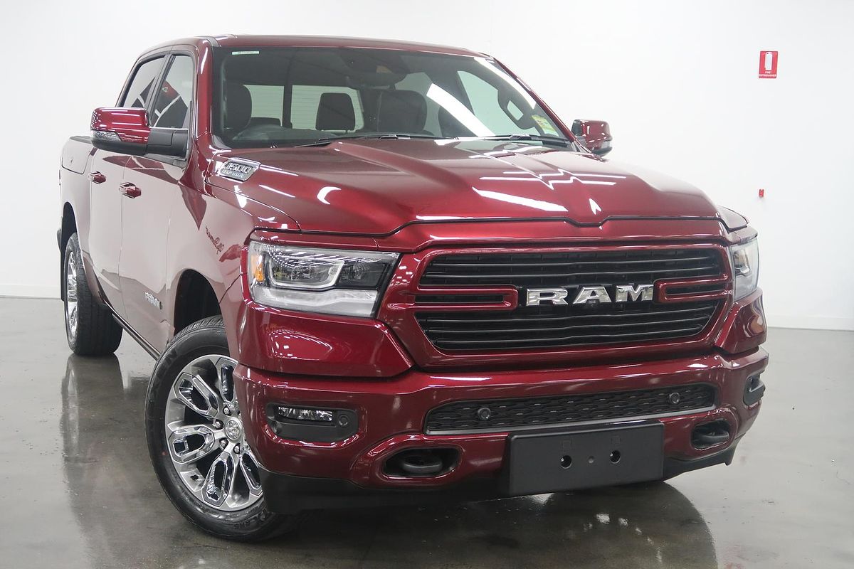 2024 RAM 1500 Laramie Sport RamBox DT 4X4 SWB