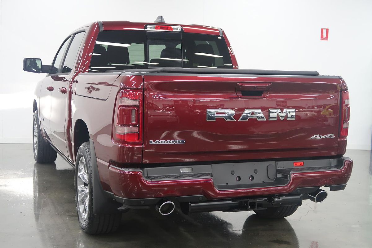 2024 RAM 1500 Laramie Sport RamBox DT 4X4 SWB