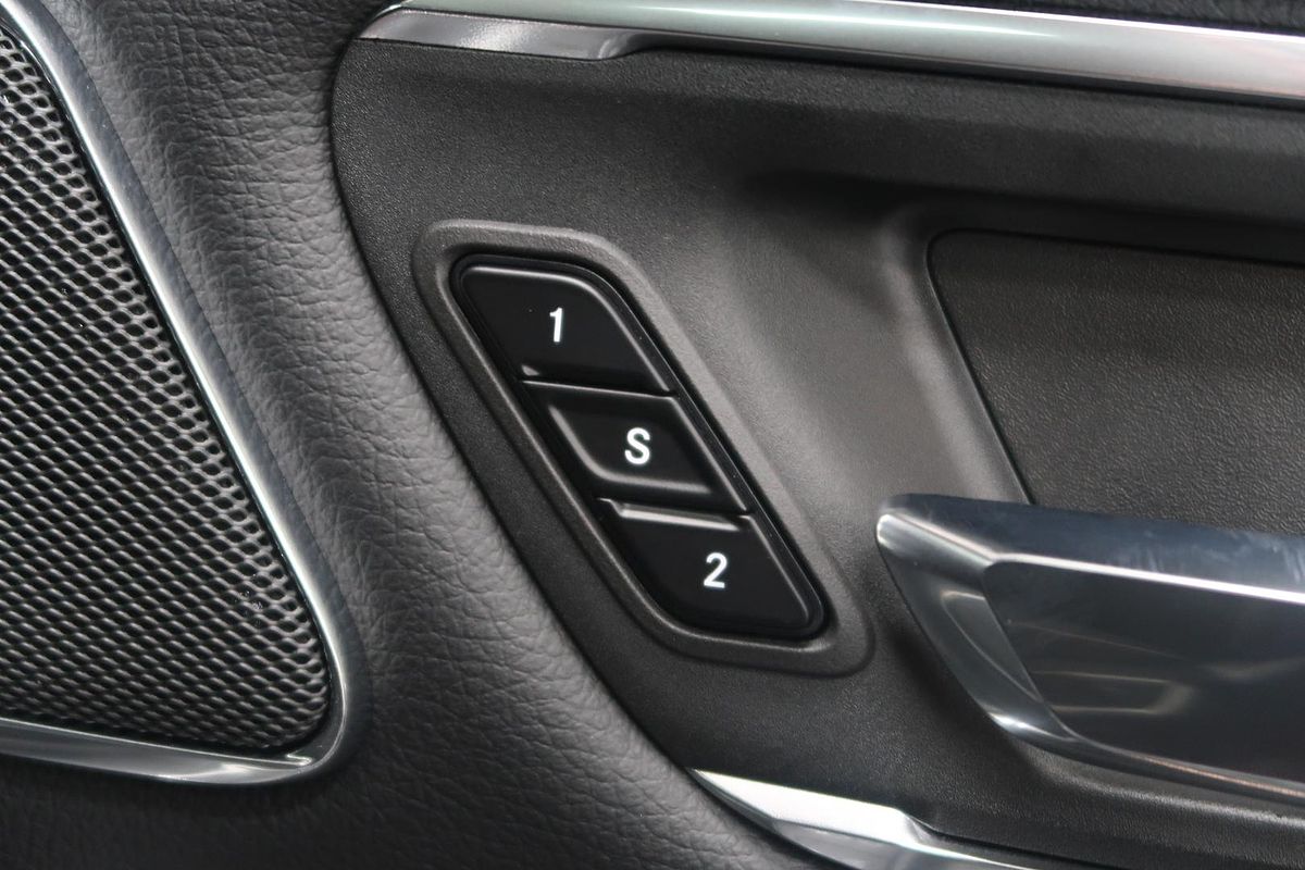 2024 RAM 1500 Laramie Sport RamBox DT 4X4 SWB