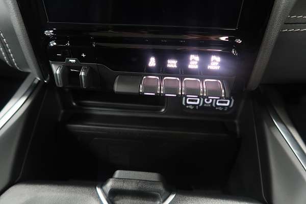 2024 RAM 1500 Laramie Sport RamBox DT 4X4 SWB