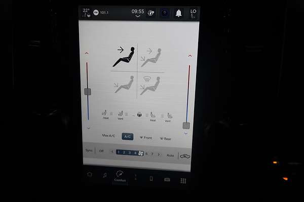 2024 RAM 1500 Laramie Sport RamBox DT 4X4 SWB