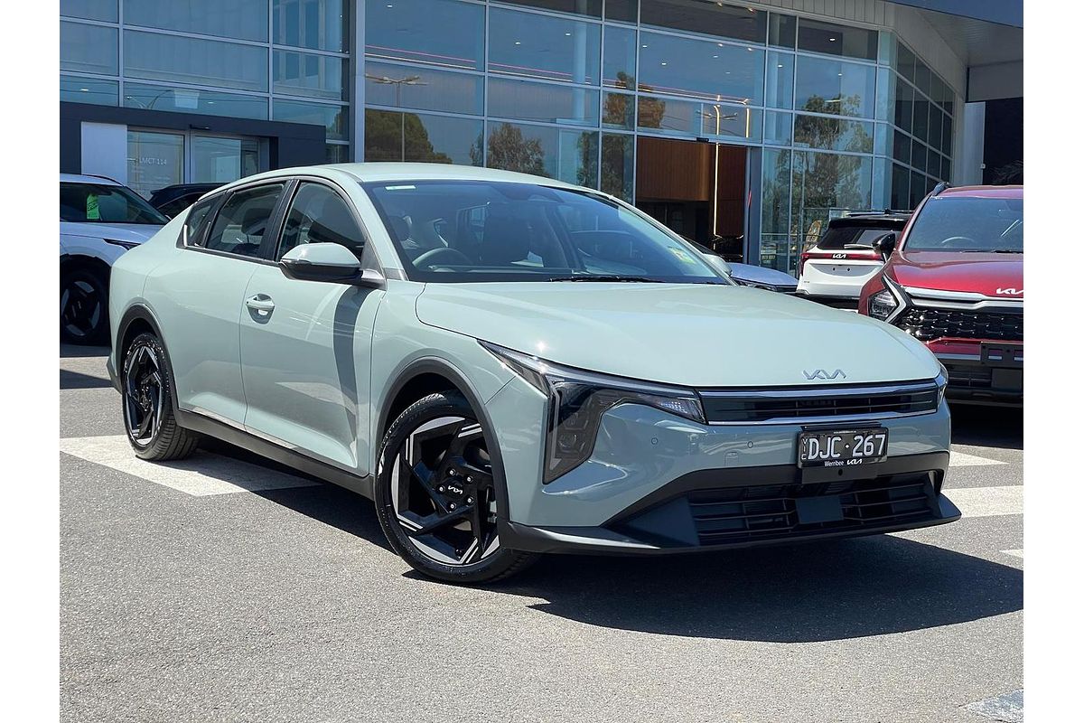 2025 Kia K4 Sport CL4m