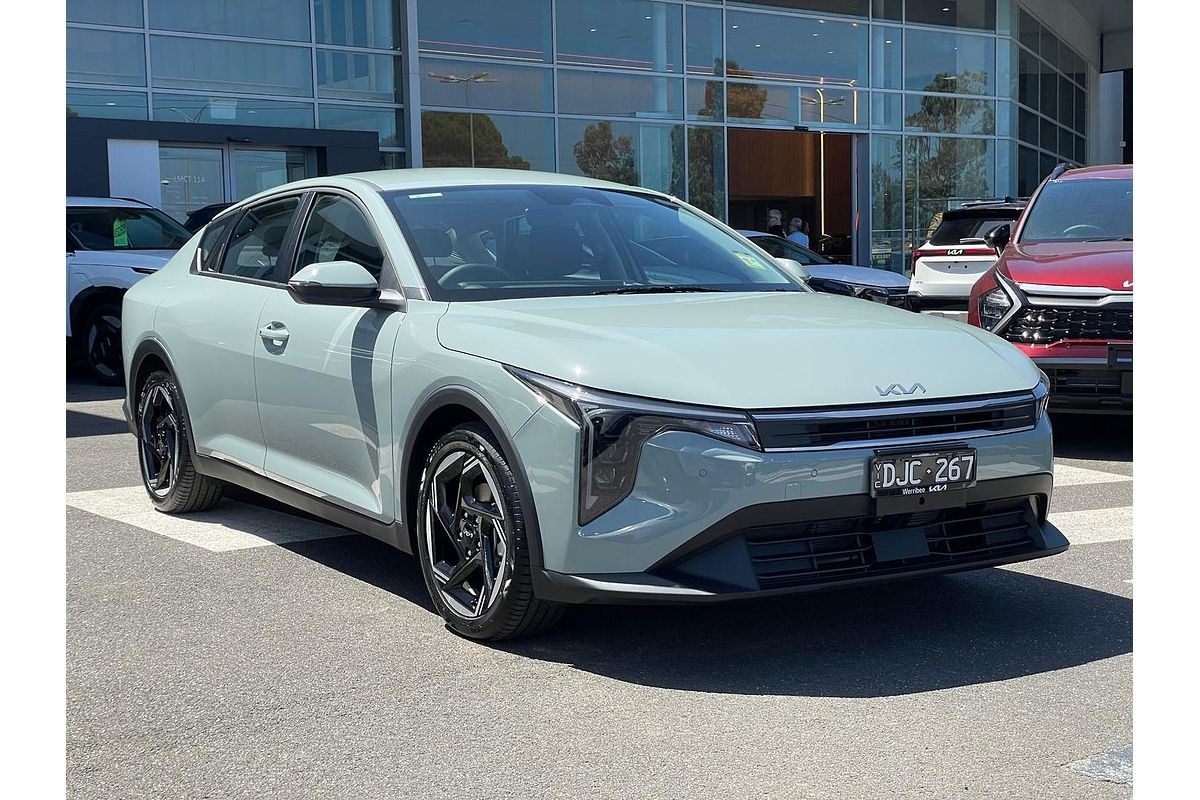 2025 Kia K4 Sport CL4m