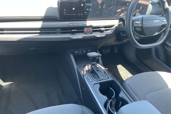 2025 Kia K4 Sport CL4m