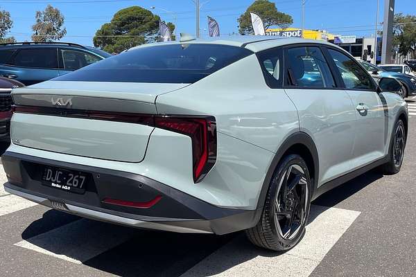 2025 Kia K4 Sport CL4m