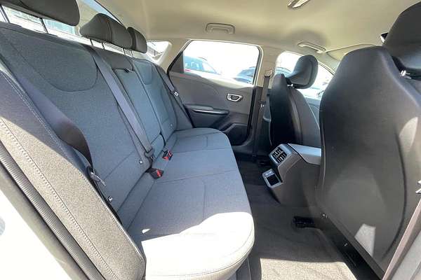 2025 Kia K4 Sport CL4m