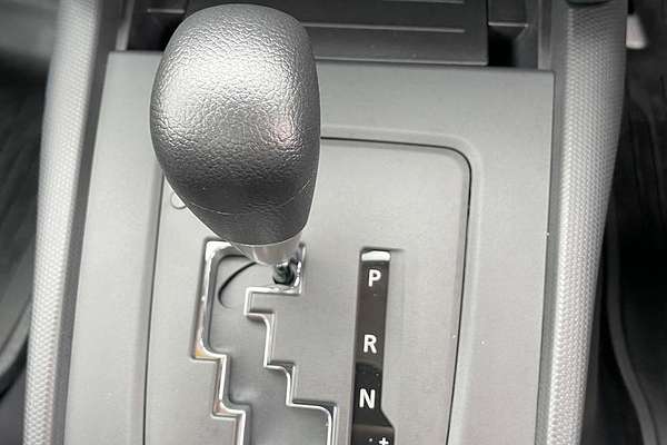 2023 Mitsubishi Triton GLX MR 4X4