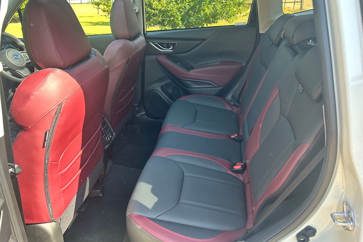 2024 Subaru Forester STI Sport S5
