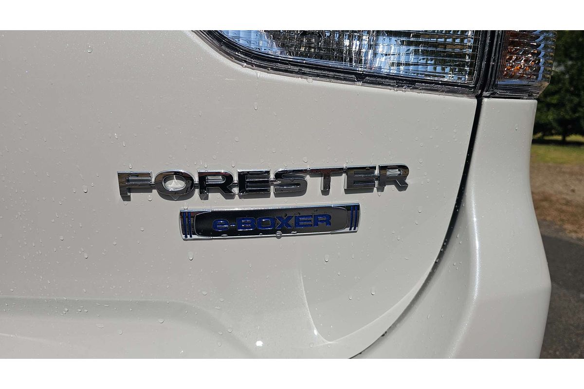 2024 Subaru Forester Hybrid S S5