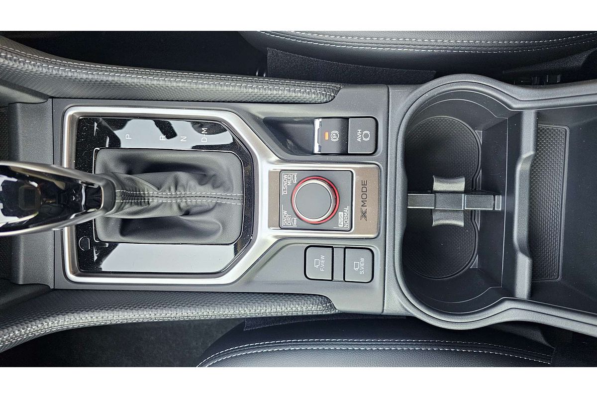 2024 Subaru Forester Hybrid S S5
