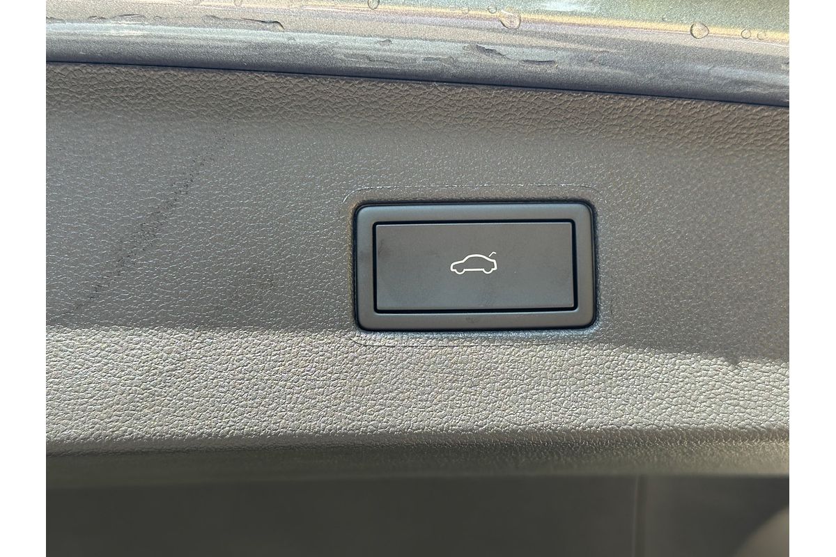 2024 Volkswagen Tiguan Wolfsburg Edition Allspace 5N