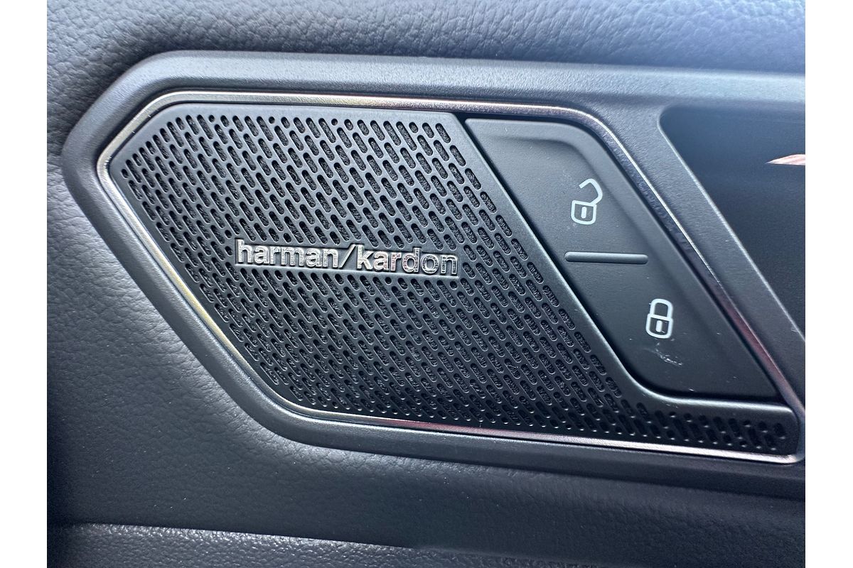2024 Volkswagen Tiguan Wolfsburg Edition Allspace 5N