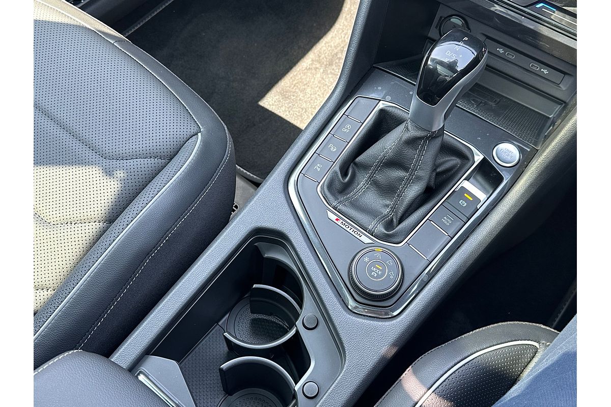 2024 Volkswagen Tiguan Wolfsburg Edition Allspace 5N